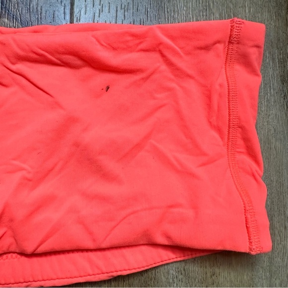 NWT SKIMS FITS EVERYBODY BANDEAU in Nectarine Size Small - Picture 9 of 11